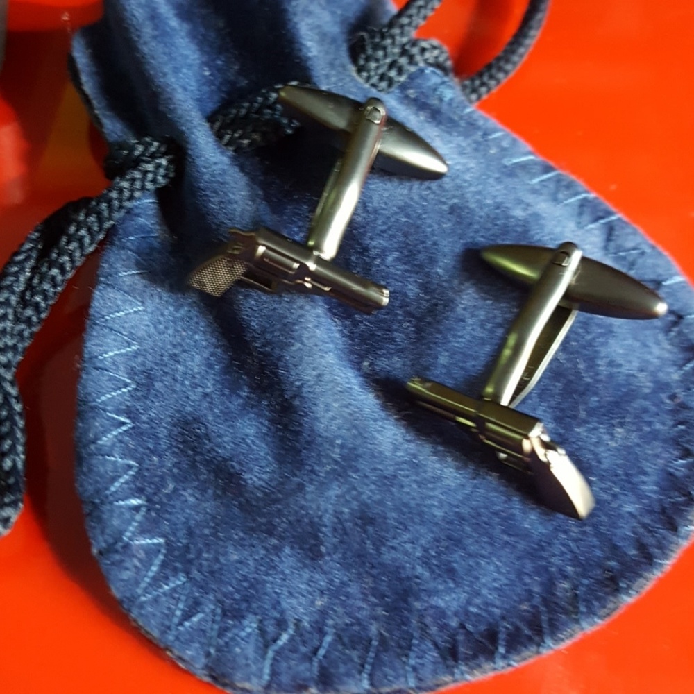 Cufflinks - Picture 3 of 3